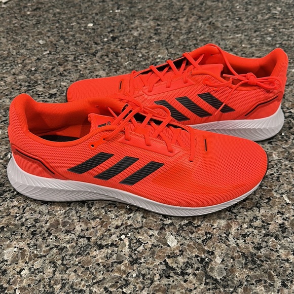 Brand New Adidas RUNFALCON - Picture 2 of 7